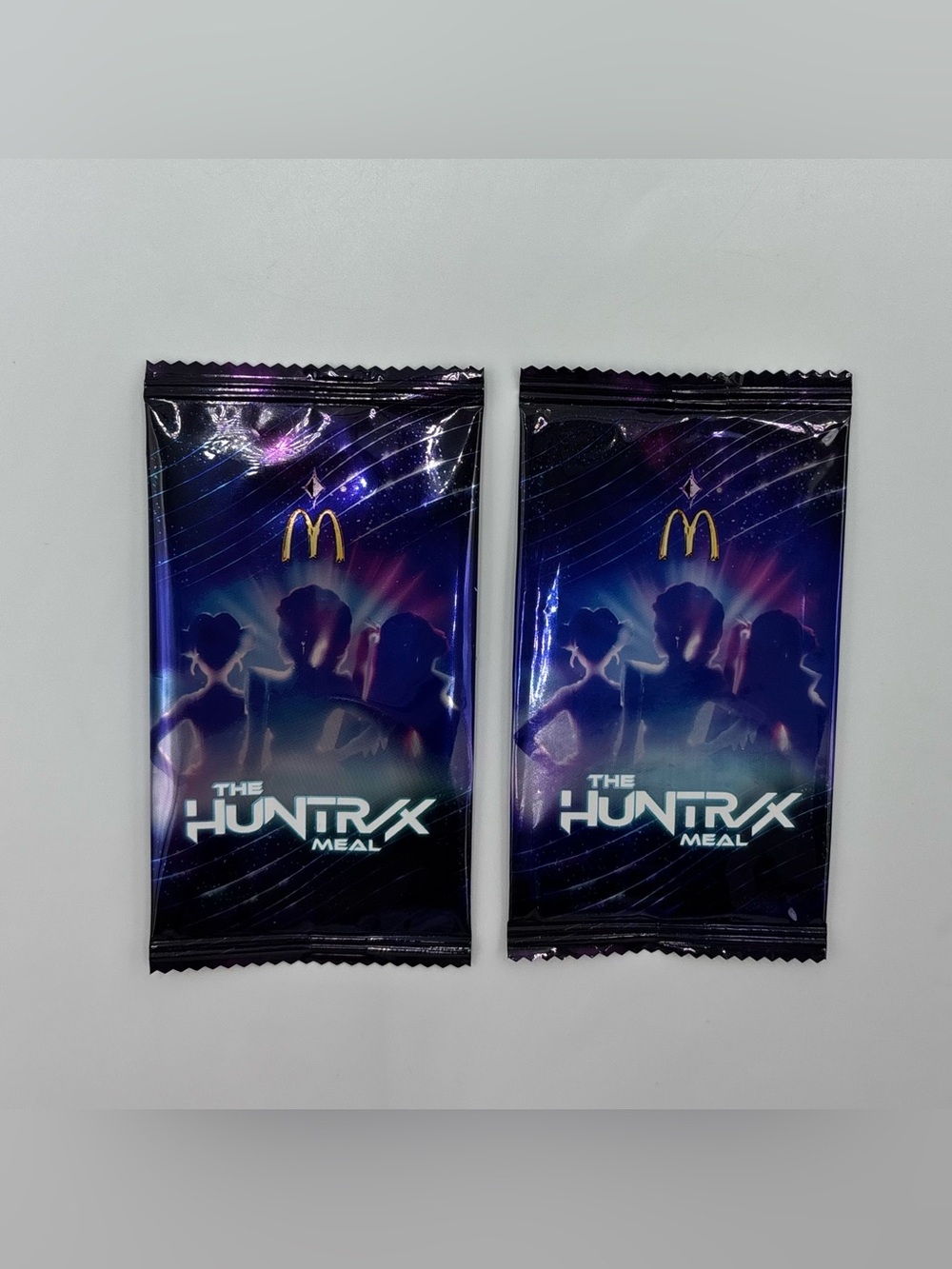 NEW RARE The Huntrix Meal McDonald's 2 Trading Card Packs 2026 SEALED Toys